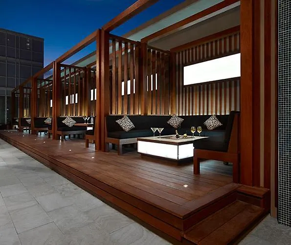 Entertainment District, Downtown Toronto, 1 Bed Plus Den. Pure Comfort